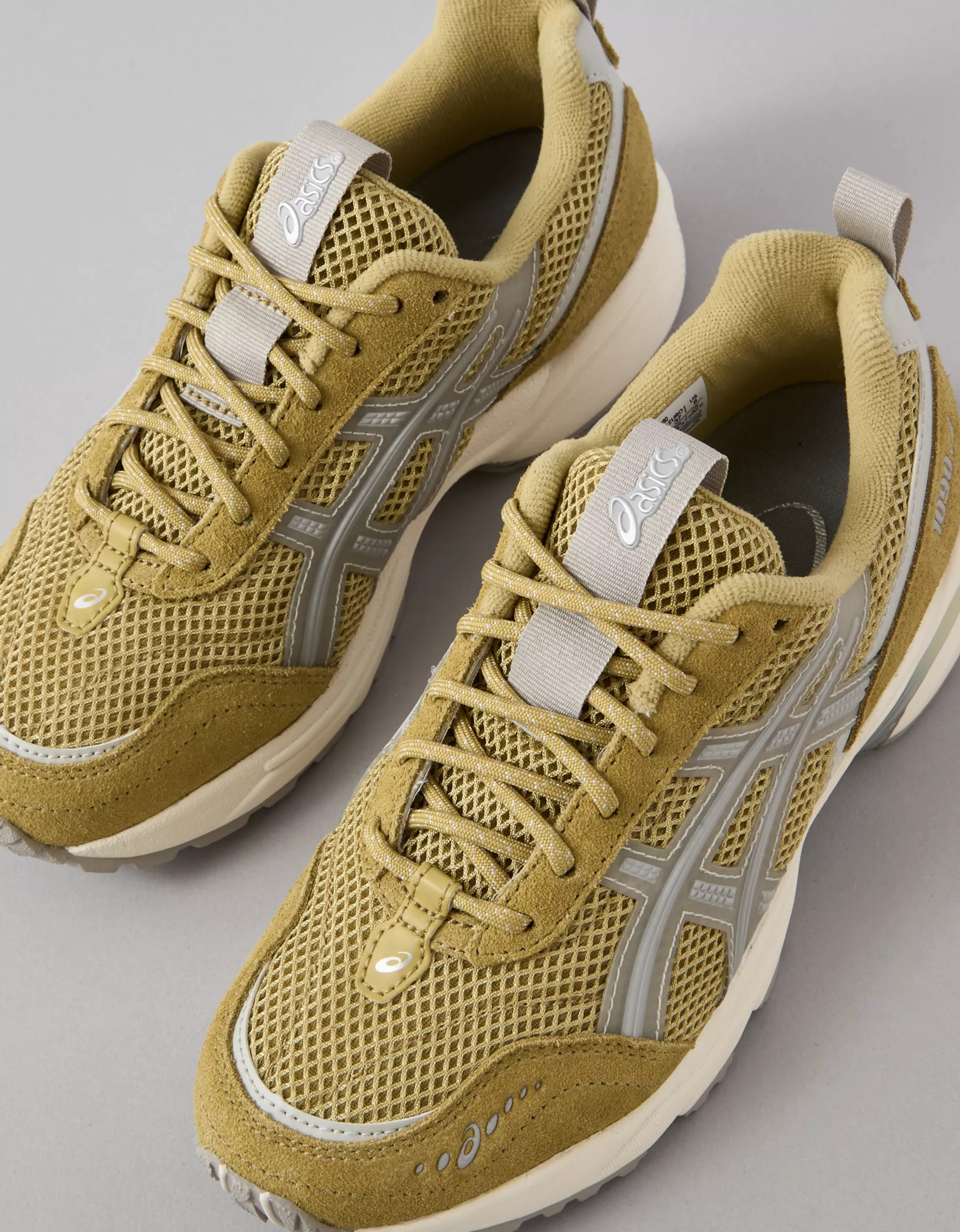 Asics GEL-1090V2 Sneaker | American Eagle Outfitters (US & CA)