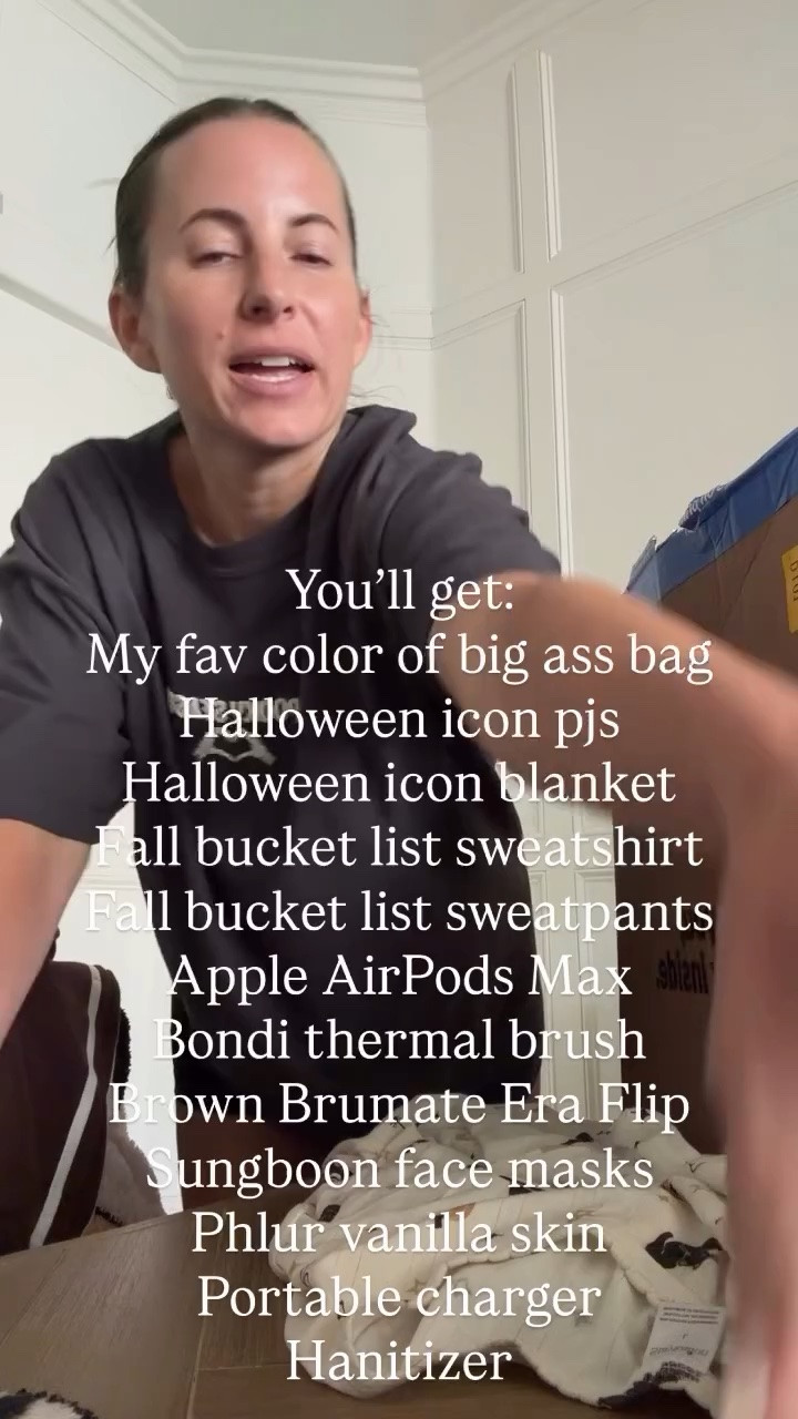 You’ll get:
My fav color of big ass bag
Halloween icon pjs 
Halloween icon blanket 
Fall bucket list sweatshirt 
Fall bucket list sweatpants 
Apple AirPods Max 
Bondi thermal brush 
Brown Brumate Era Flip
Sungboon face masks
Phlur vanilla skin 
Portable charger
Hanitizer