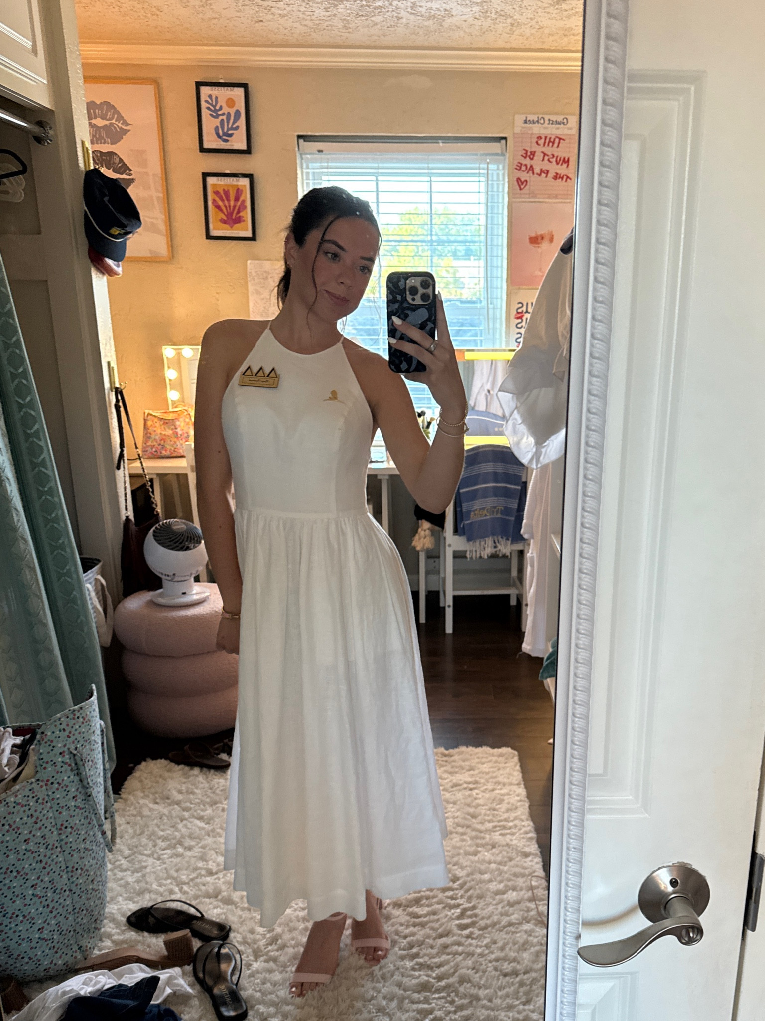 the most perfect white dress! open back, halter necks are my current fav 🤗