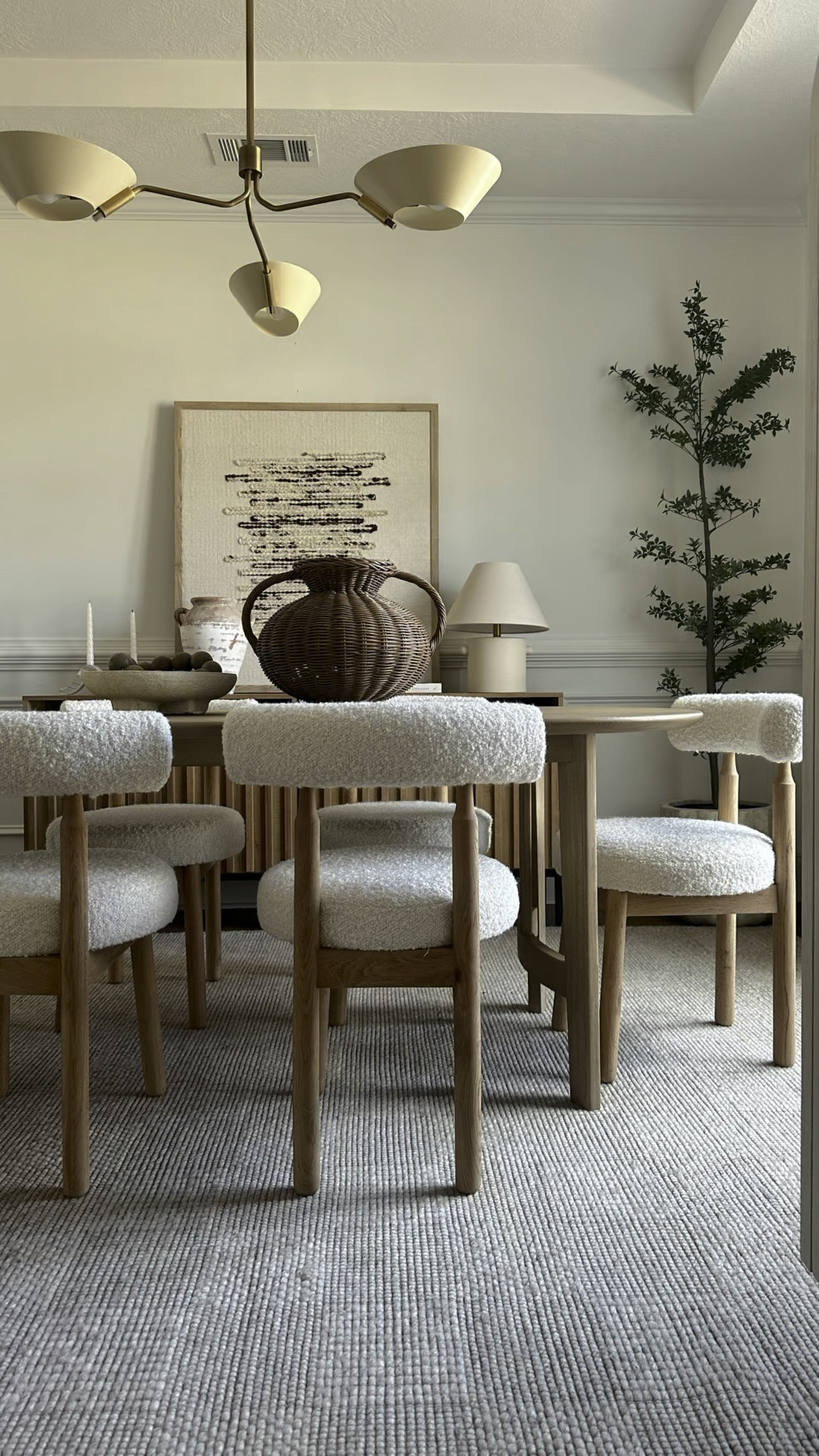 Dining room design

Pendant light- chandelier- dining chairs-
Olive tree- sideboard- wall decor - wall art- neutral rugs - boucle chairs - lamps 

#LTKVideo #LTKhome #LTKstyletip