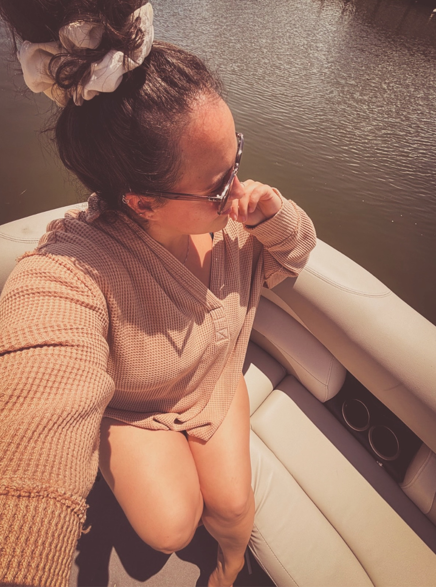 Salty air, messy bun, and living my best life on the boat all day long. 🌊⛵️ #boatlife #messybunvibes #beautiful #travel #delware #pontoon #summerisuponus #happymemorialday #memories

#LTKMidsize #LTKSwim #LTKTravel
