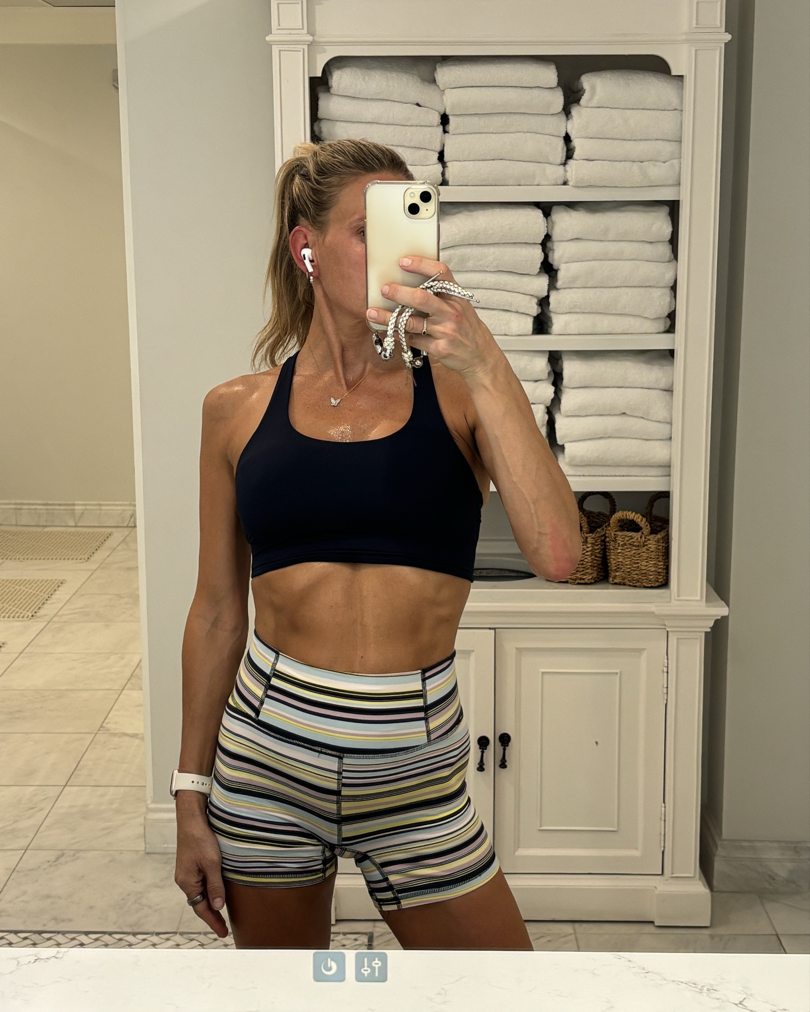 Your sign to heavy lift in fpmovement and @lululemon energy bra 💜 followed by along walk of course. 

#LTKOver40 #LTKActive