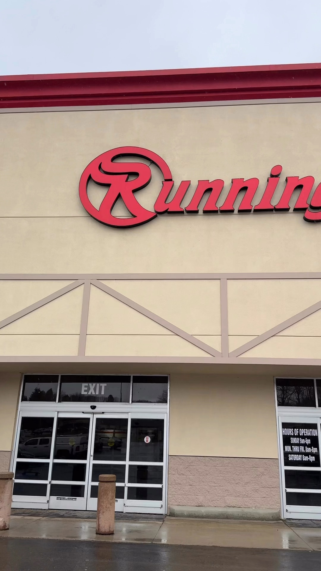 🎾Rafferty loves to take a mid-hike break to chase a ball, but I really hate carrying stuff when we go hiking. One of the reasons I love these ChickIt! AirFetch Balls is that they are so lightweight and squishy, that I can throw them in my pocket without it feeling cumbersome!
:
✨Win-win!
:
:
:
:
:
:
:
:
:
:
#dogtoys #chuckit #dogmomlife #hikingdogsofinstagram #happydog #dogsofinstagram

#LTKFamily #LTKHome #LTKPets