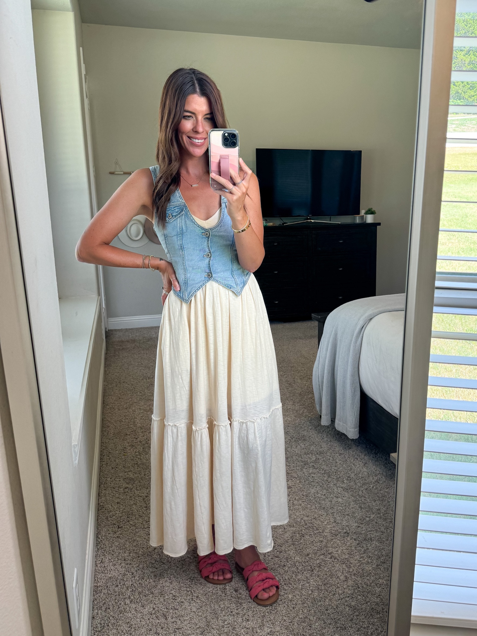 This outfit 🤌🏼

Dress-xs
Vest-small

American eagle, denim vest, maxi dress, summer outfits

#LTKFindsUnder50 #LTKSeasonal #LTKSummerSales