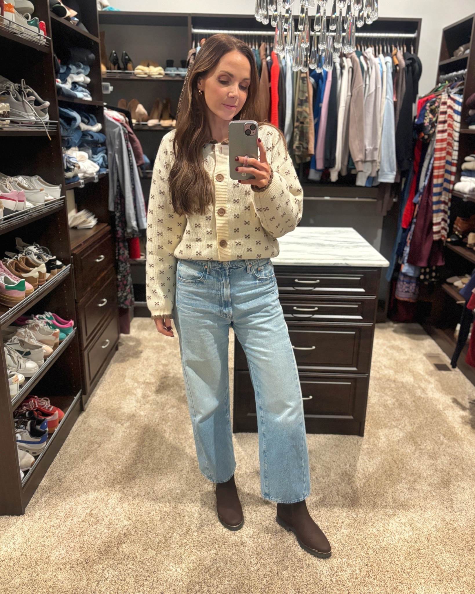 Friday outfit - jeans are on sale with code MERRICK30