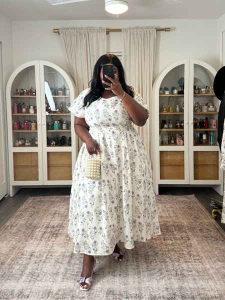 This dress fits so perfectly without any adjustments or tailoring! Also has the matching trench coat which just takes this look over the top in the best way. 💜


Size 1X in Dress / 2X in Trench but runs large should have gotten a 1X.

Plus Size Dresses, Easter Dress, Plus Size Wedding Guest, Modest Dresses

#LTKfindsunder100 #LTKplussize #LTKSeasonal