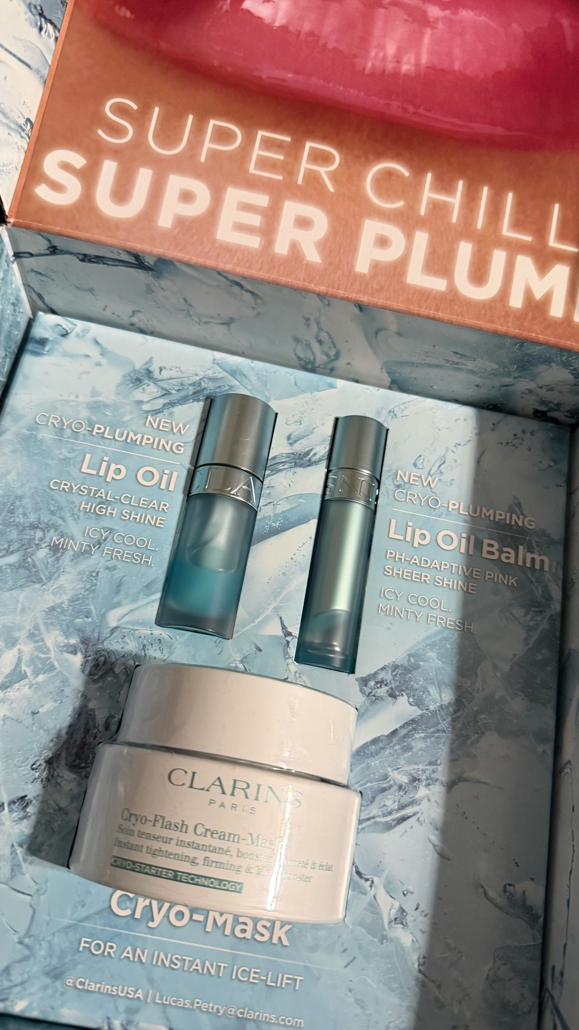 okayyy this icy little beauty moment just got added to my routine 🧊✨ glossy lips + cooling skincare = immediate yes 

#beautyfinds #lipoil #clarins #skincareroutine #selfcarefavorites #beautylover #glowingskin #lipcare #beautymusthaves #girlyfinds

#LTKselfcare #LTKmorningroutine #LTKBeauty