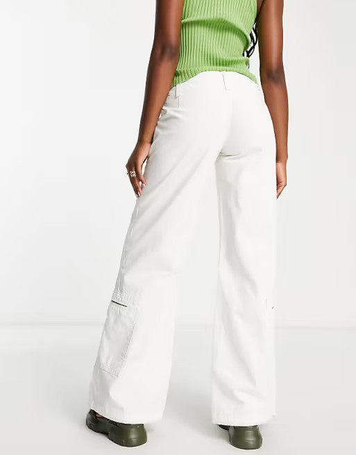 ASOS DESIGN low rise cargo pants with zip details in white | ASOS (Global)