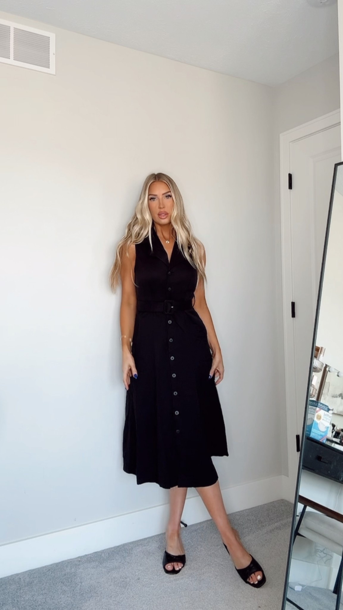 Wearing a size S

#LTKFindsUnder50 #LTKSaleAlert #LTKFindsUnder100