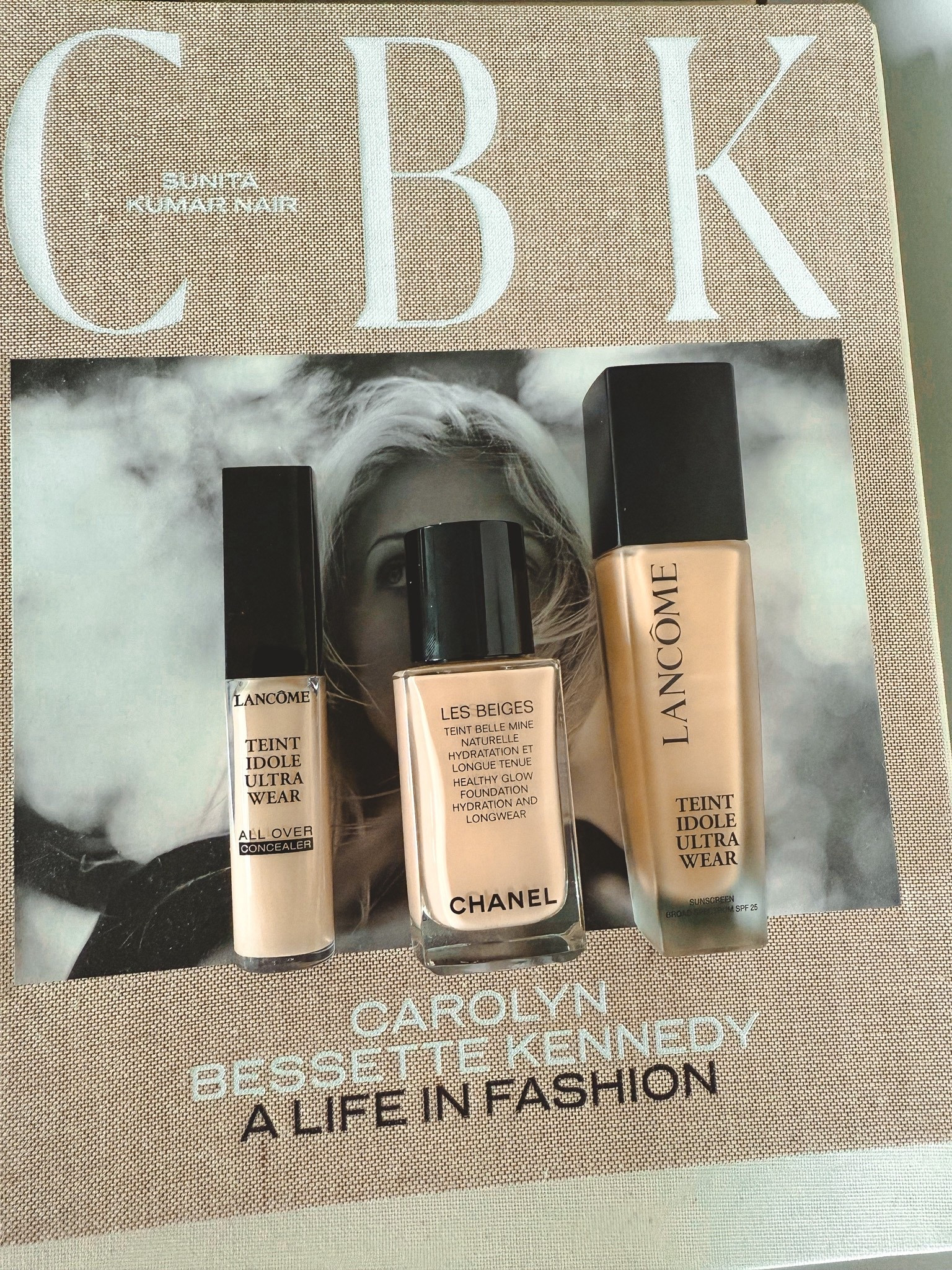 Chanel and Lancôme foundation and concealer



#LTKBeauty #LTKFindsUnder100 #LTKStyleTip