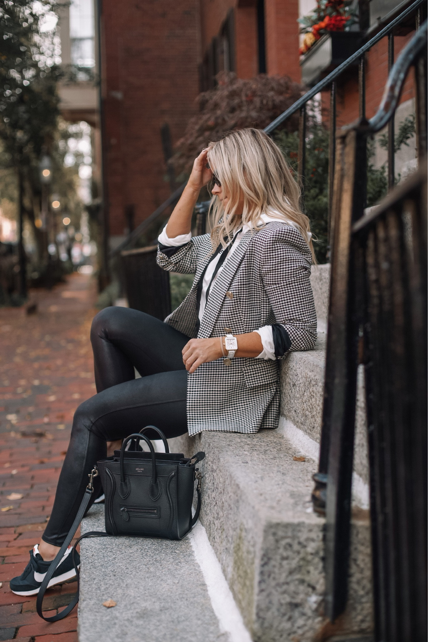 Houndstooth blazer, button down shirt, blazer, fall outfit, faux leather leggings, leather leggings, casual fit, blazer

#LTKworkwear #LTKfit #LTKstyletip