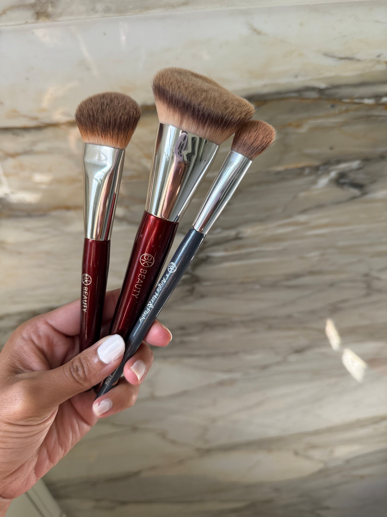 My absolute favorite makeup brushes are currently 20% OFF for Cyber Monday! 
#makeupbrushes #bkbeauty 

#LTKSaleAlert #LTKCyberWeek
