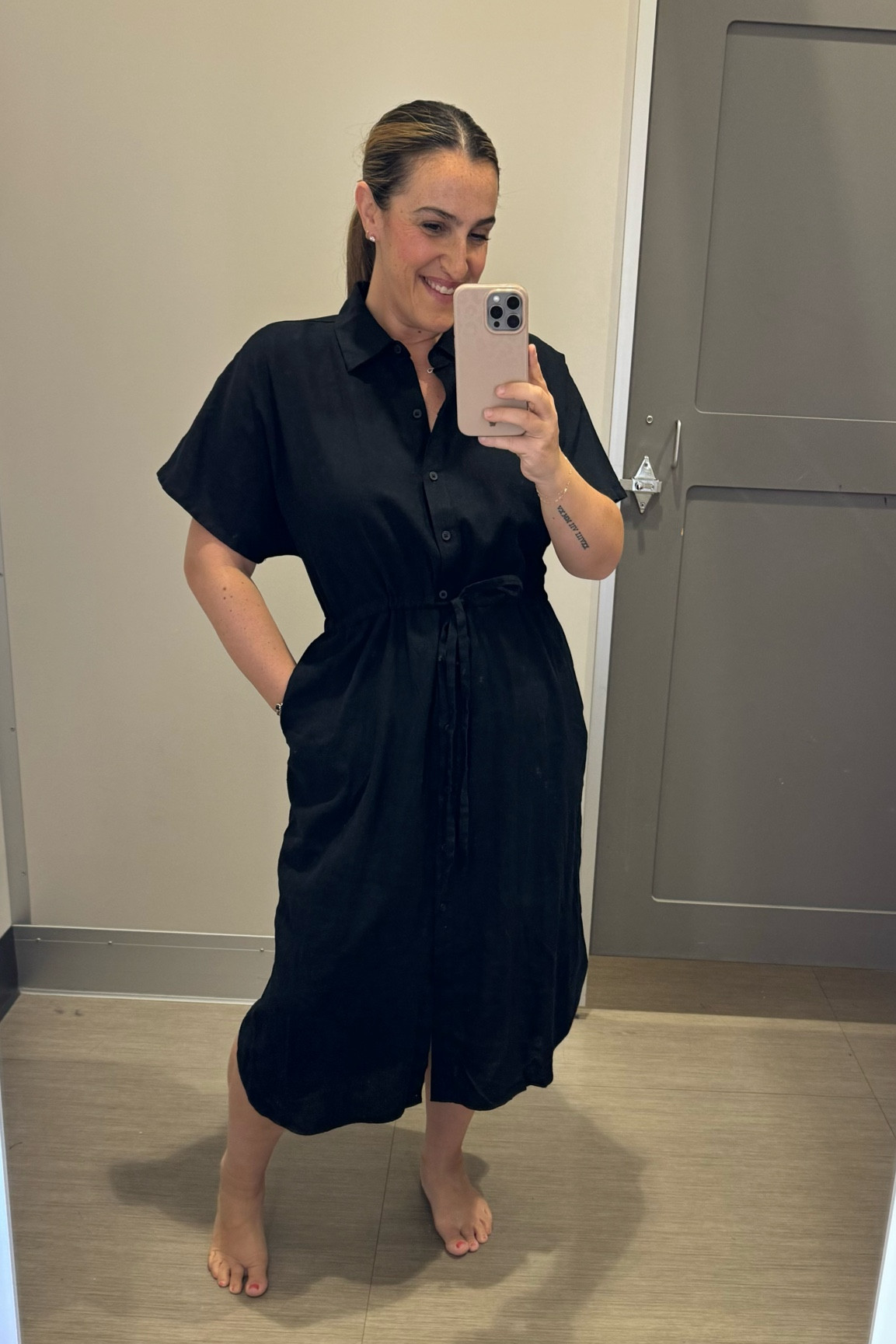 The perfect shirt dress! It’s a linen blend and just stunning on! Roomy, so size down if in between but I’m in a large!

#LTKfindsunder50 #LTKmidsize #LTKover40