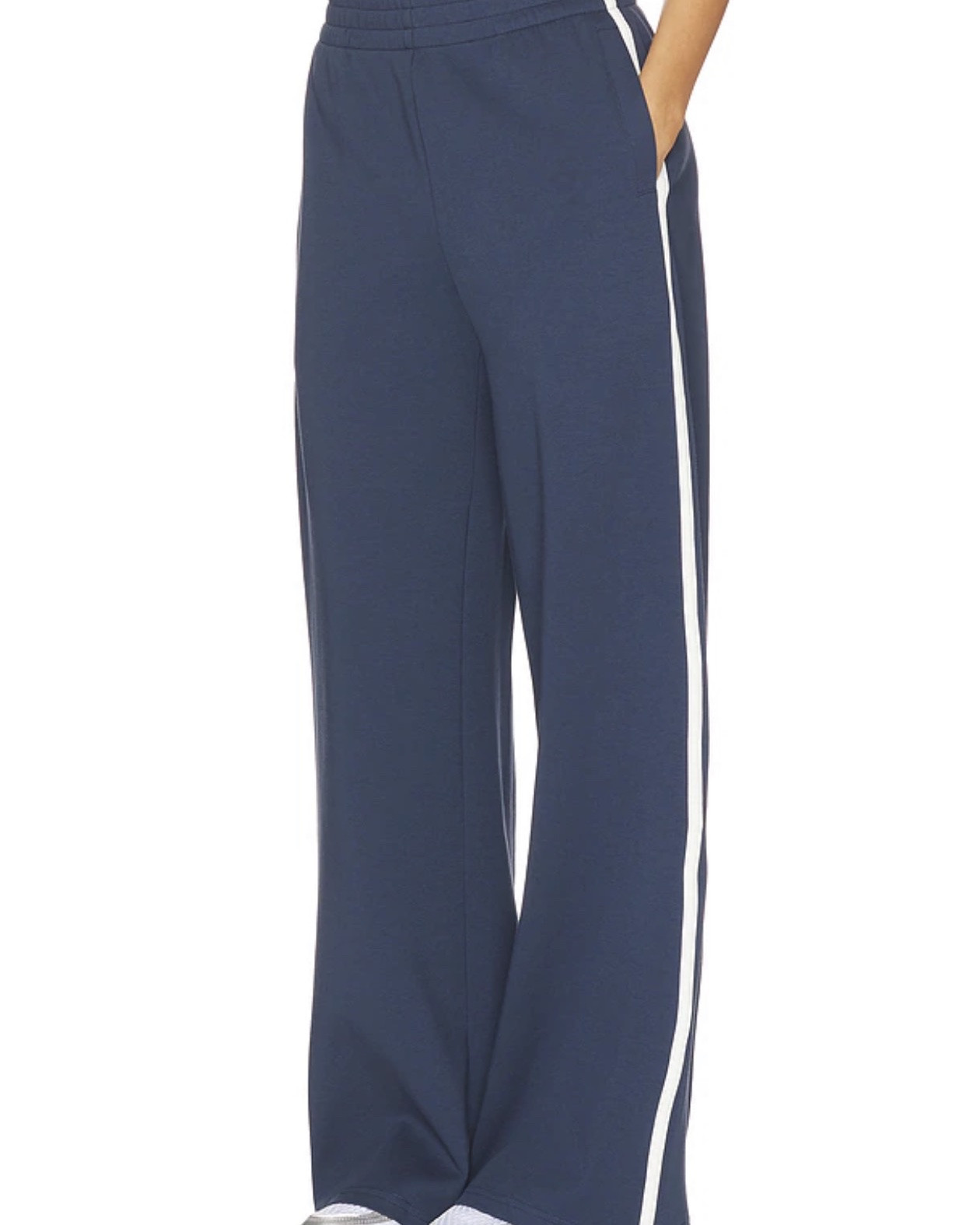 Look for less // $180 or $15? I scooped up these track pants and I can’t wait to style them! I’ve been eyeing the high end version and glad I found an affordable option!

#LTKmomlife #LTKgrwm #LTKdayinmylife