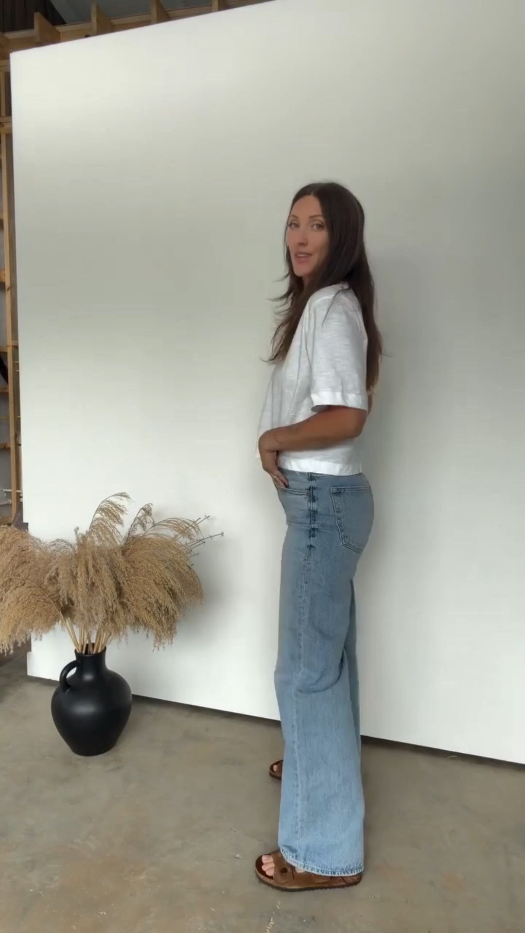 Wearing the 27” denim 

Emmer | fall styles | emmer jeans | jeans

#LTKSaleAlert #LTKSeasonal #LTKOver40