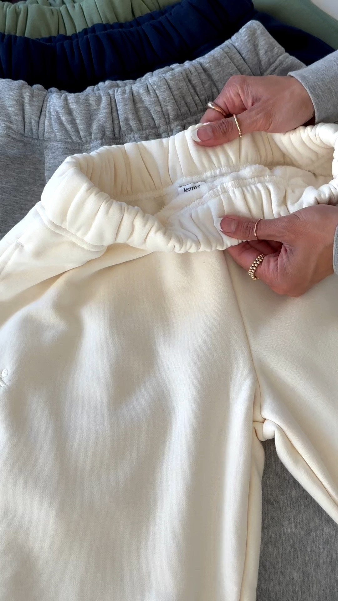 Scroll to shop!! Follow for more!! Xo! ✨

#LTKootd #LTKmomlife #LTKdayinmylife