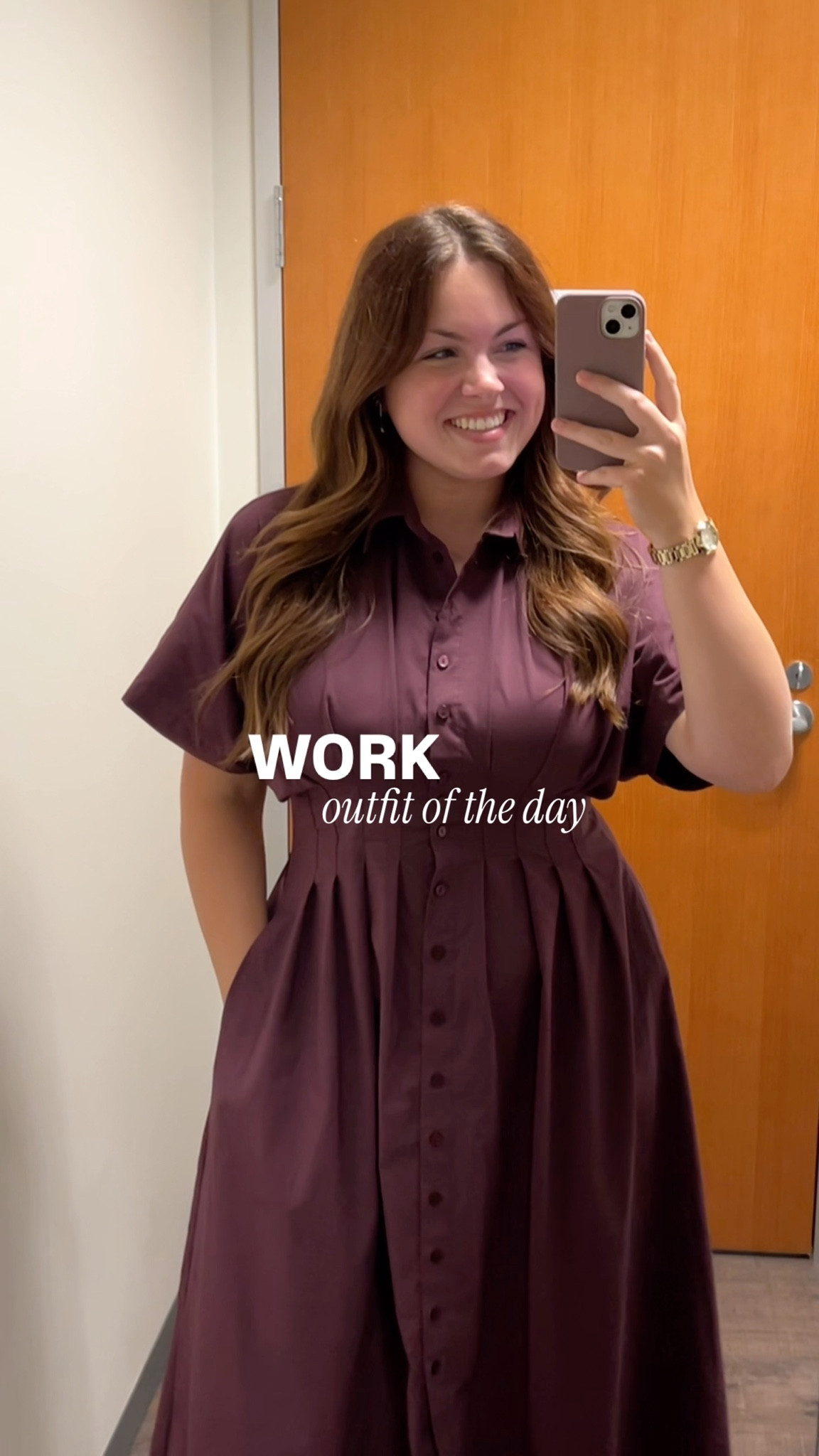 The PERFECT dress for working from the office - it has pockets on both sides, plus it buttons in the front making it pumping/ breastfeeding friendly 👩🏼‍🍼 

#LTKStyleTip #LTKWorkwear #LTKMidsize