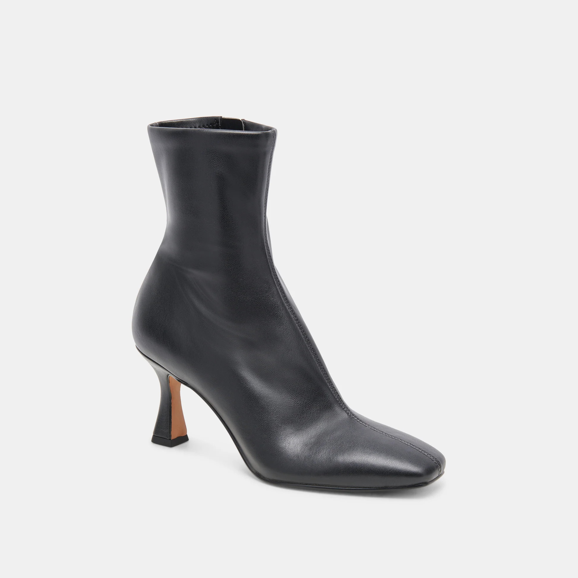 Glamor Boots | DolceVita.com