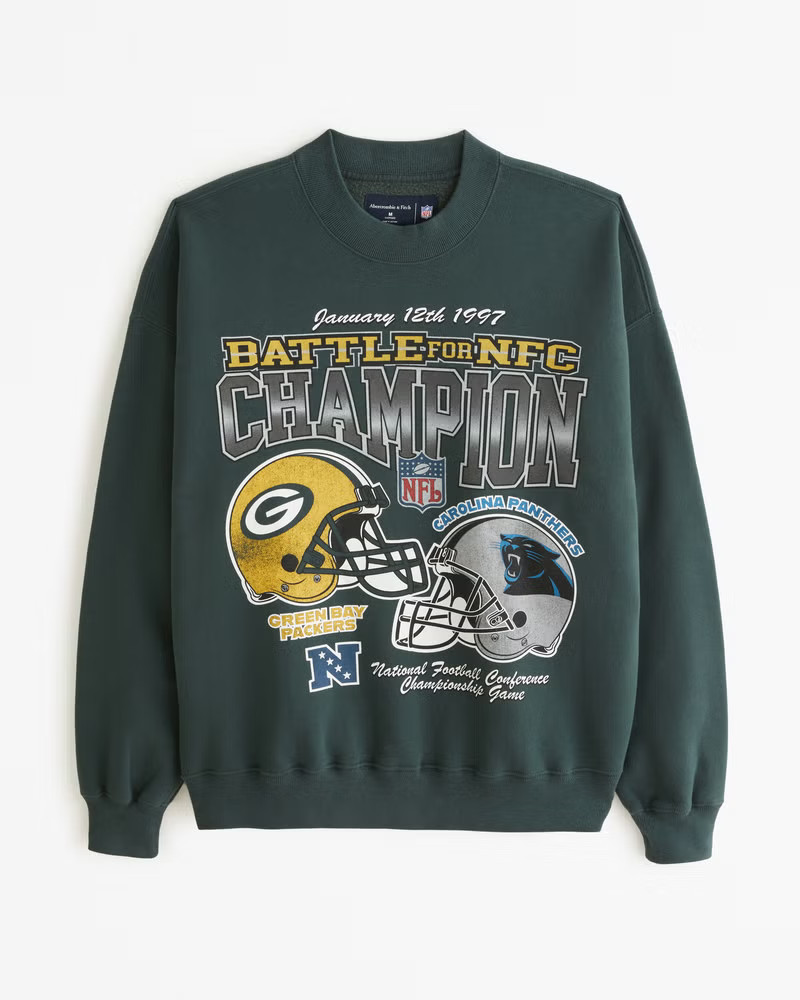 Abercrombie & Fitch Men's Vintage NFC Championship Graphic Crew Sweatshirt in Green - Size XS | Abercrombie & Fitch (US)