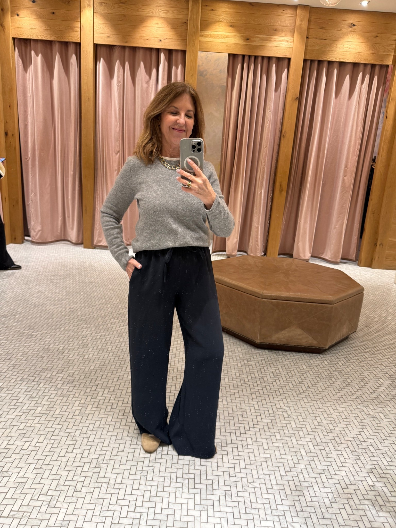 Sharing this exact pant again below. Lodge crepe.  🩷

#LTKOver40 #LTKootd #LTKPetite