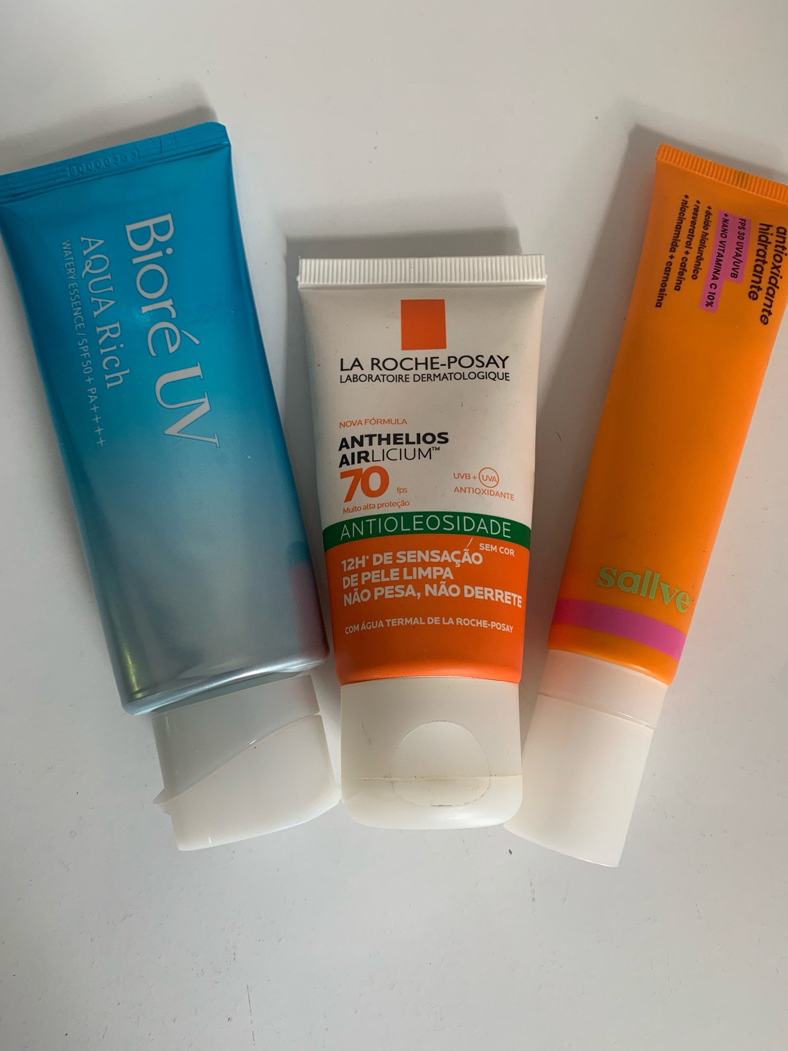 Top 3 favoritos Protetores solares 

*Aqua Rich Biore 
*Anthelios Airlicium La Roche-Posay
*Antioxidante da Sallve

#LTKbrasil #LTKFind #LTKbeauty