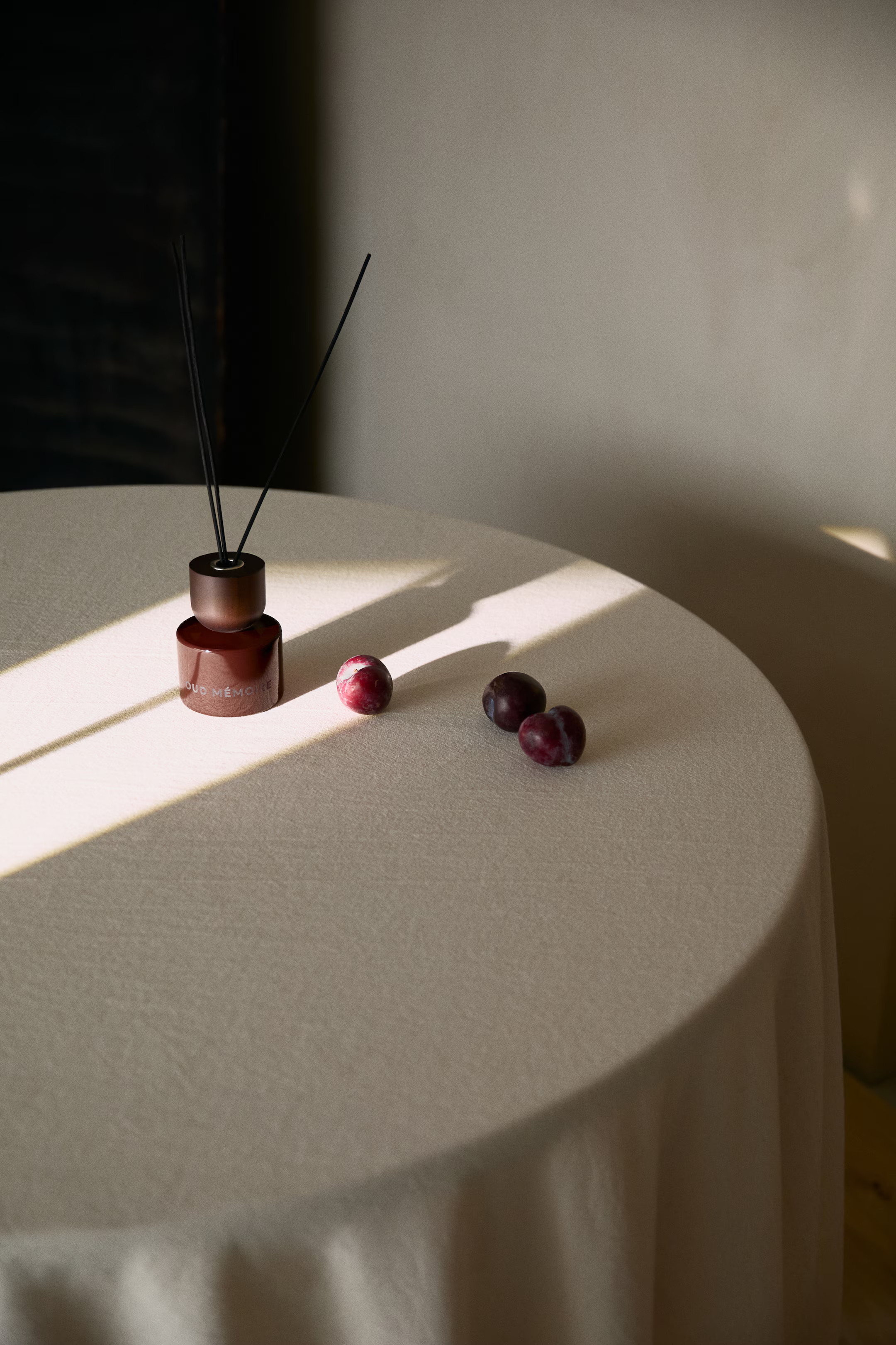 Reed diffuser | H&M (UK, MY, IN, SG, PH, TW, HK)