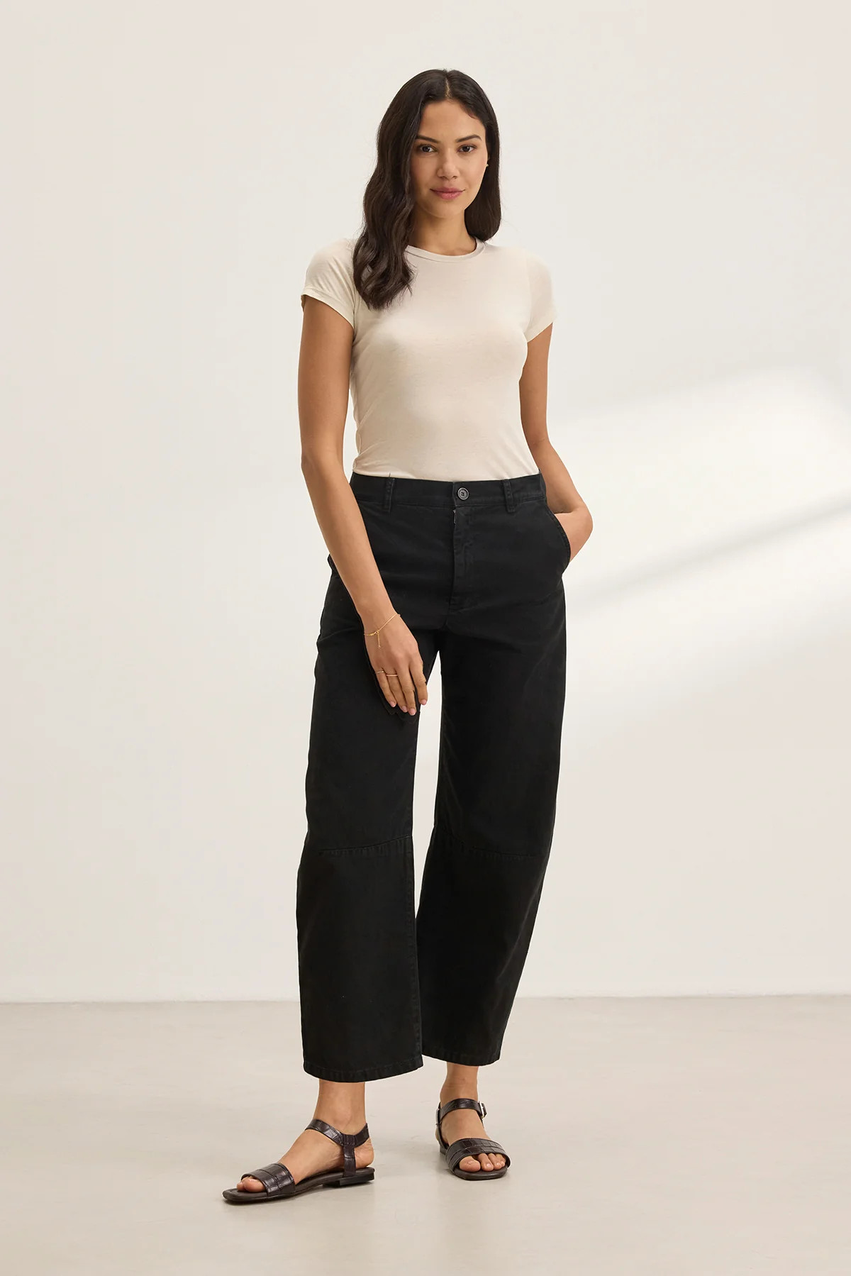 ALEXIS COTTON TWILL CURVED LEG PANT | Velvet by Graham & Spencer