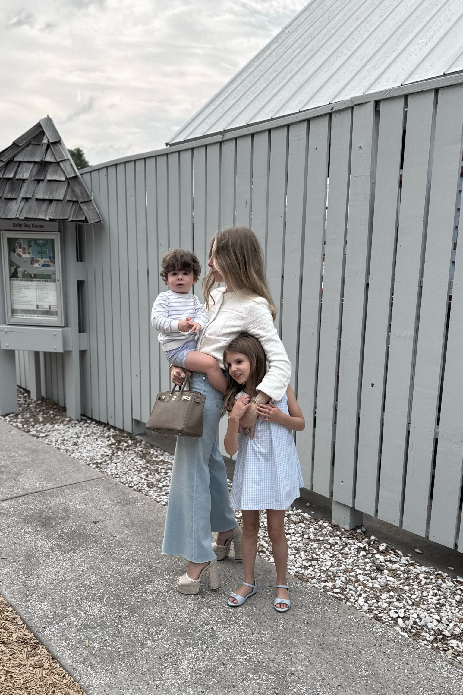 The best jeans! Adore the wide leg and fit. True to size in a 23. 