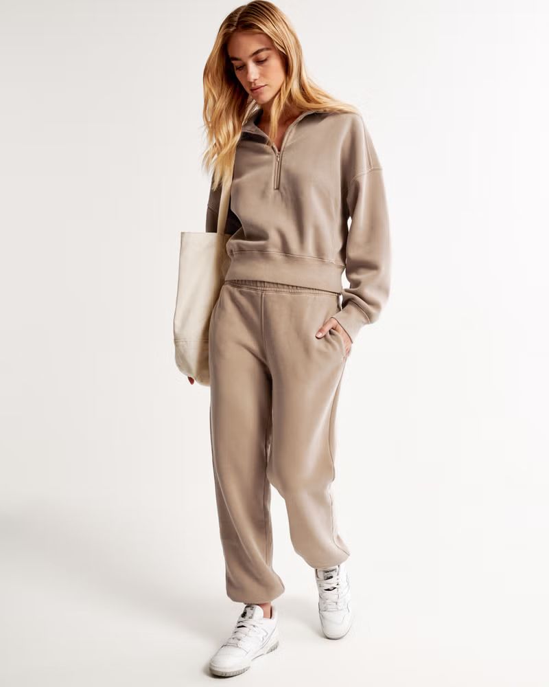 Women's Essential Sunday Sweatpant | Women's Matching Sets | Abercrombie.com | Abercrombie & Fitch (US)