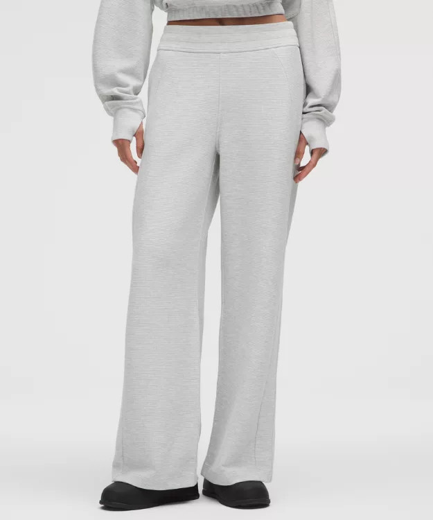 Scuba Mid-Rise Wide-Leg Pant
Waffle | lululemon (AU)