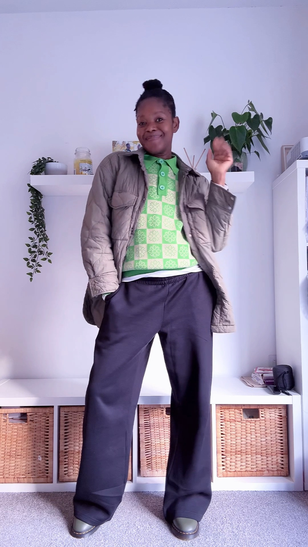 Casual outfits for errands and school run . Still loving these sweatpants from weekday 

#LTKmodest #LTKstyletip #LTKuk