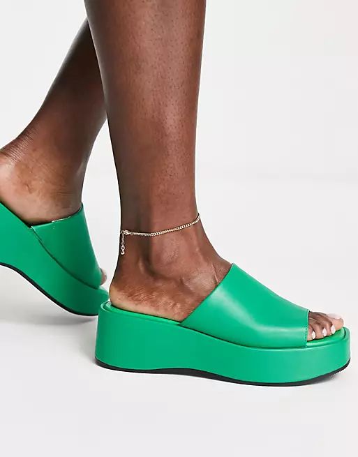 Monki chunky platform sandals in green | ASOS | ASOS (Global)