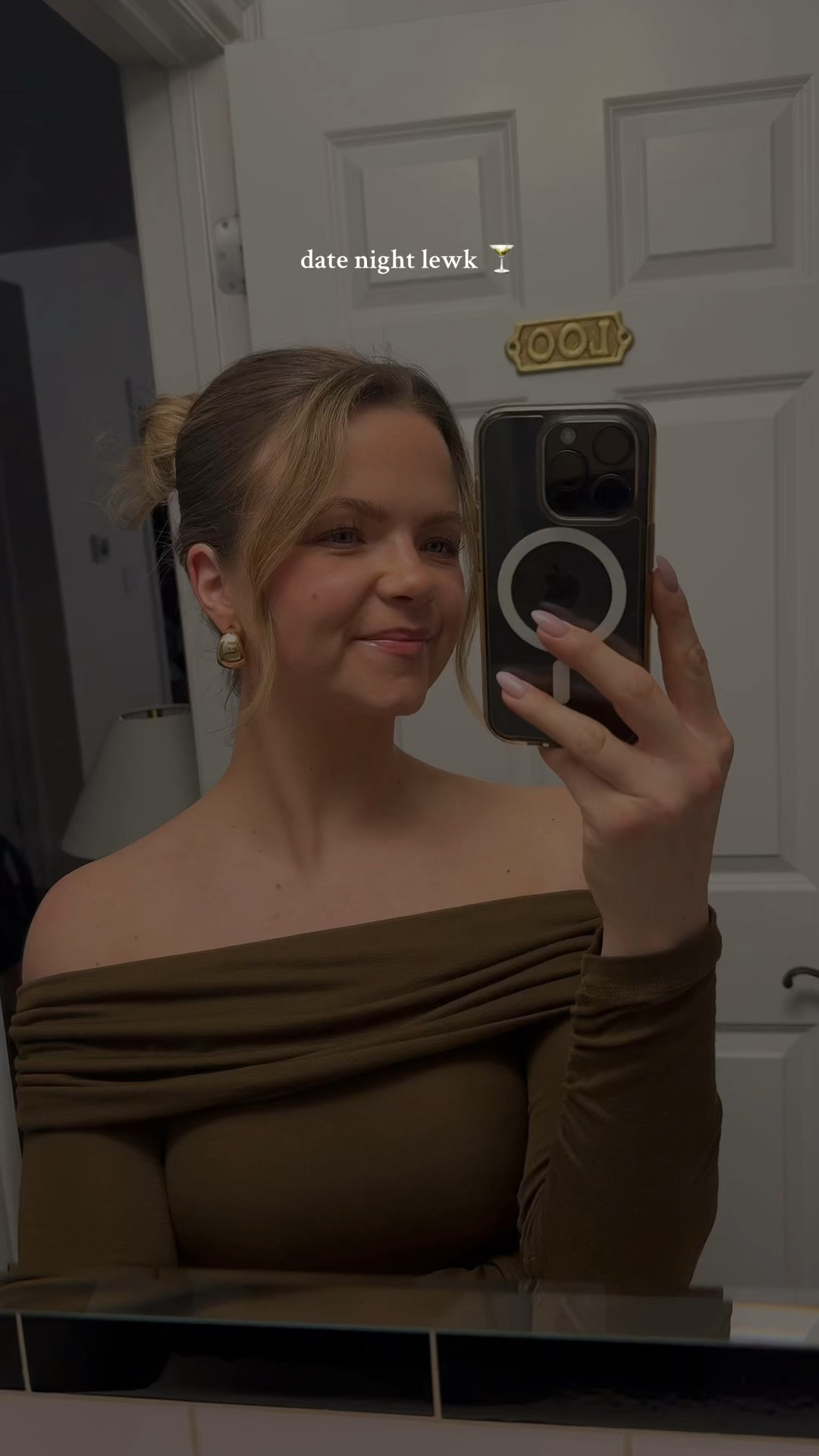 Date light look. Wearing a small in the top - I can’t link this exact one because it’s sold out but linking a few similar options #datenight #gno 

#LTKGiftGuide #LTKBeauty #LTKStyleTip