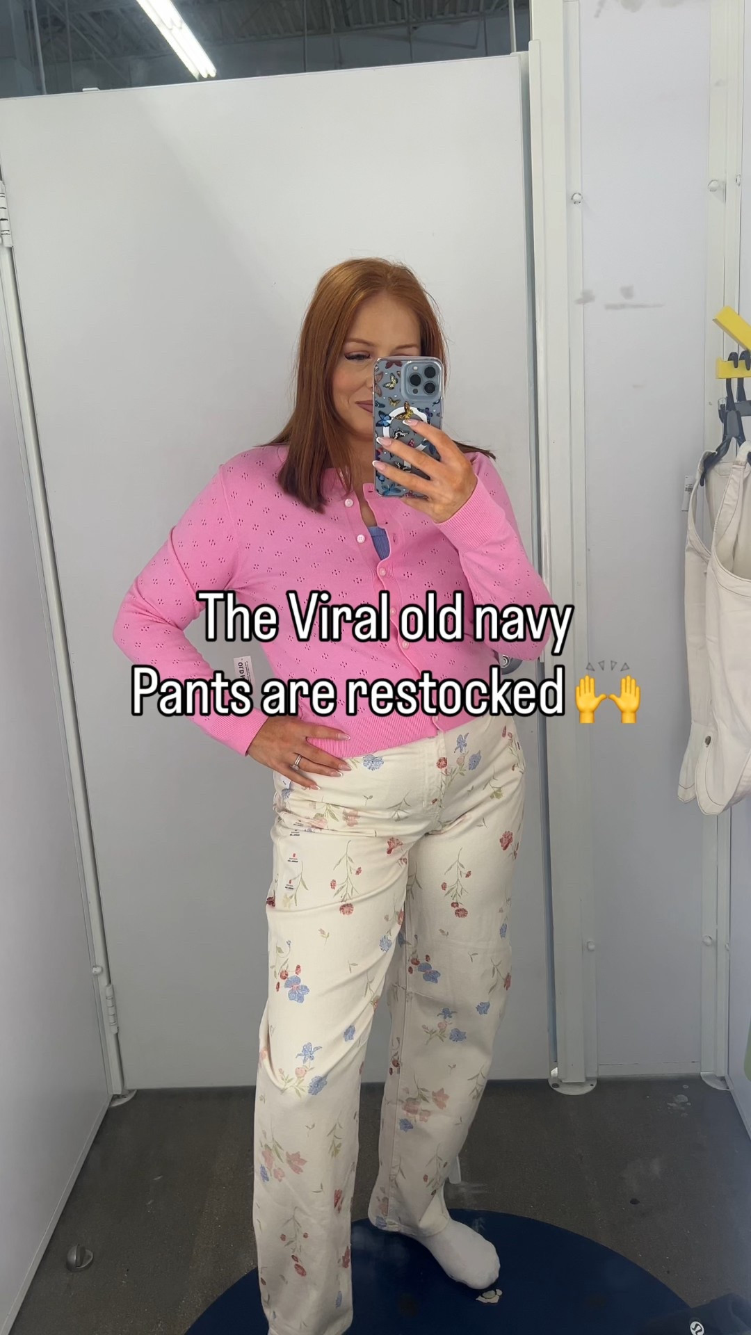 The Viral old navy floral barrel jeans have been restocked 🙌🙌

#LTKootd