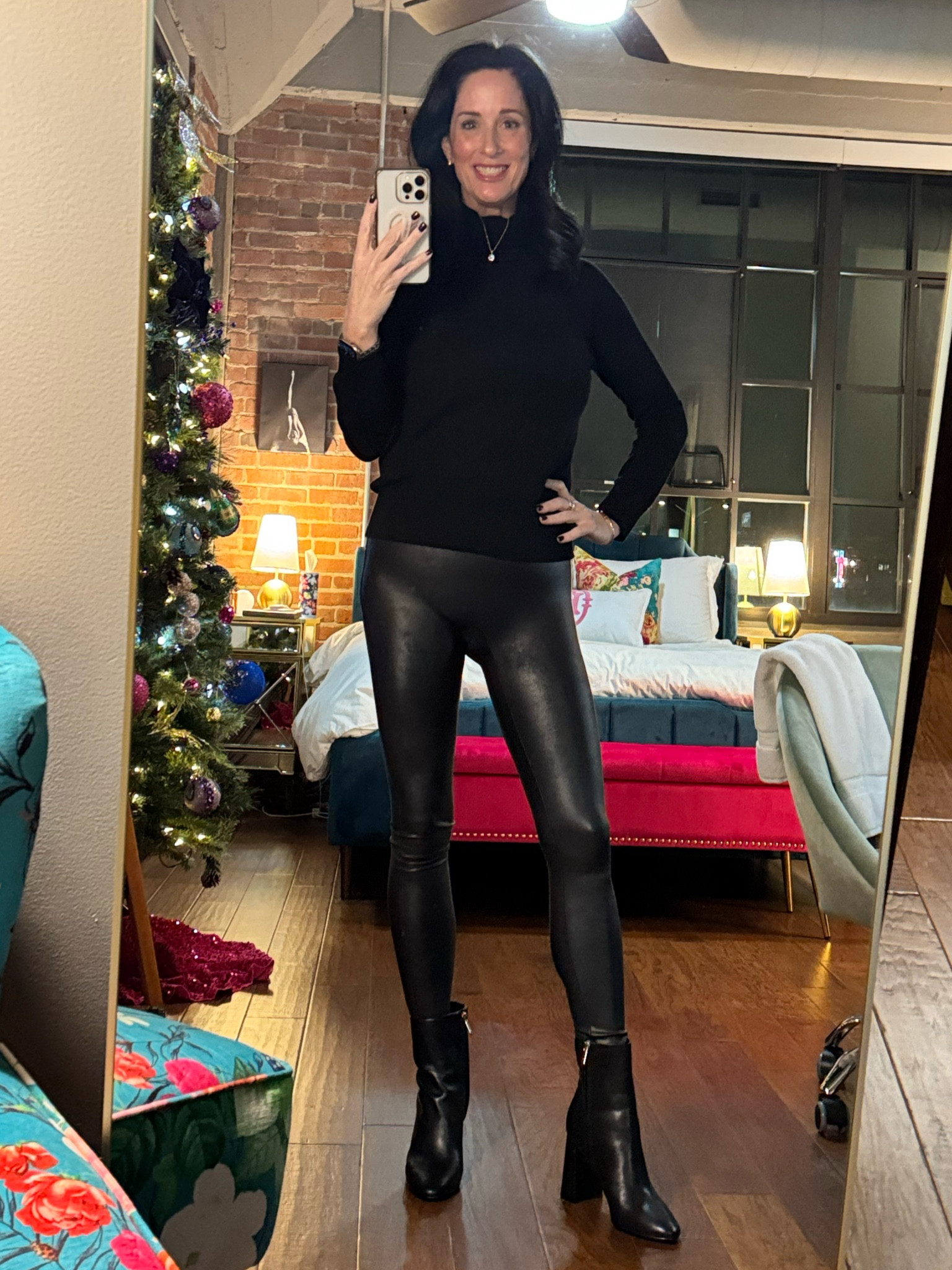 SPANX faux leather leggings and the perfect cashmere sweater are some of my go to pieces of clothing in my closet!
#spanxpartner #datenight #over40style

#LTKOver40 #LTKFindsUnder100 #LTKStyleTip