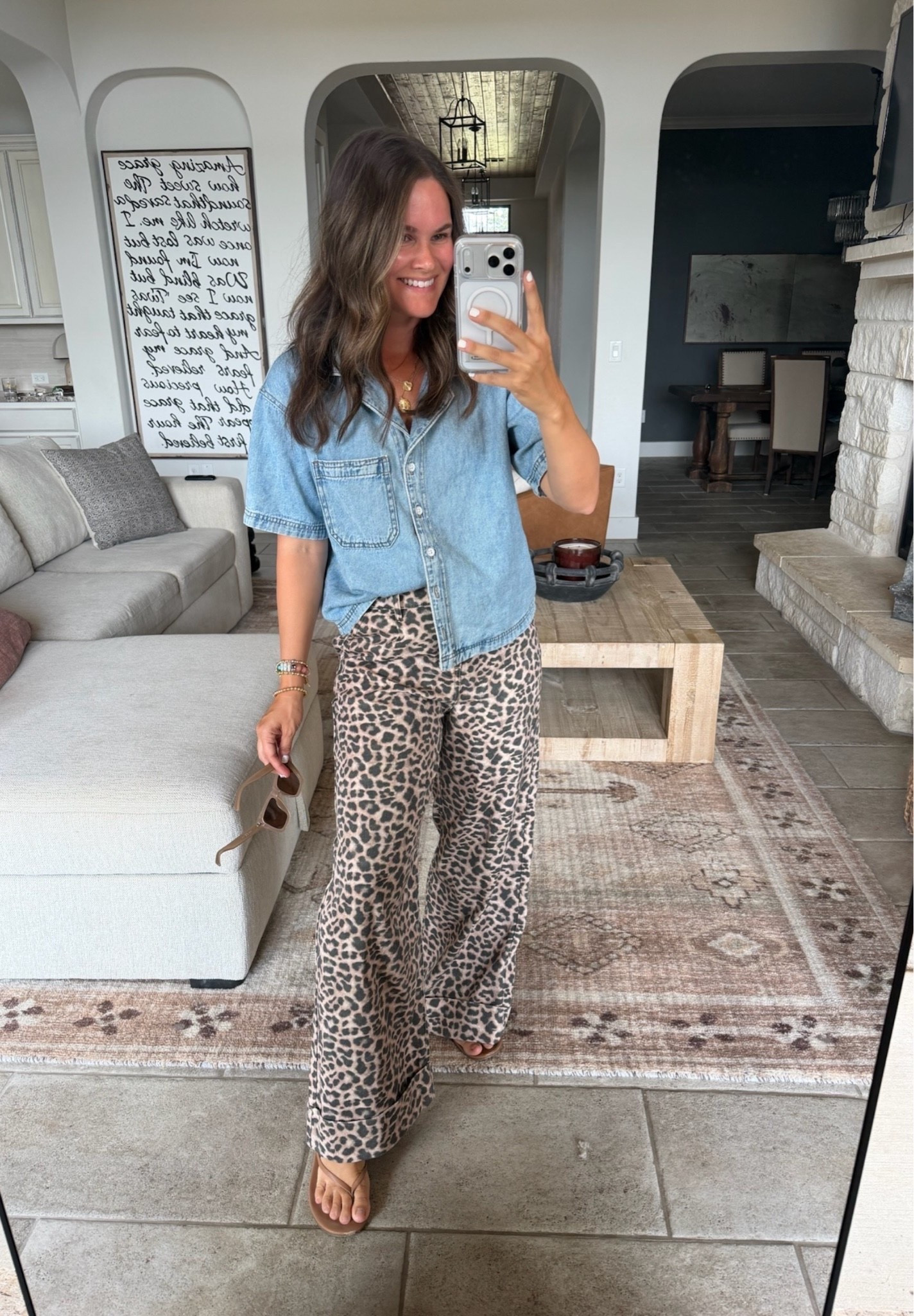 I’m going to be wearing these leopard pants on repeat in September! Such a fun print going into fall. My top is sold out so I linked a few similar!

Travel outfits | Fall outfits women

#LTKootd #LTKgrwm #LTKSeasonal