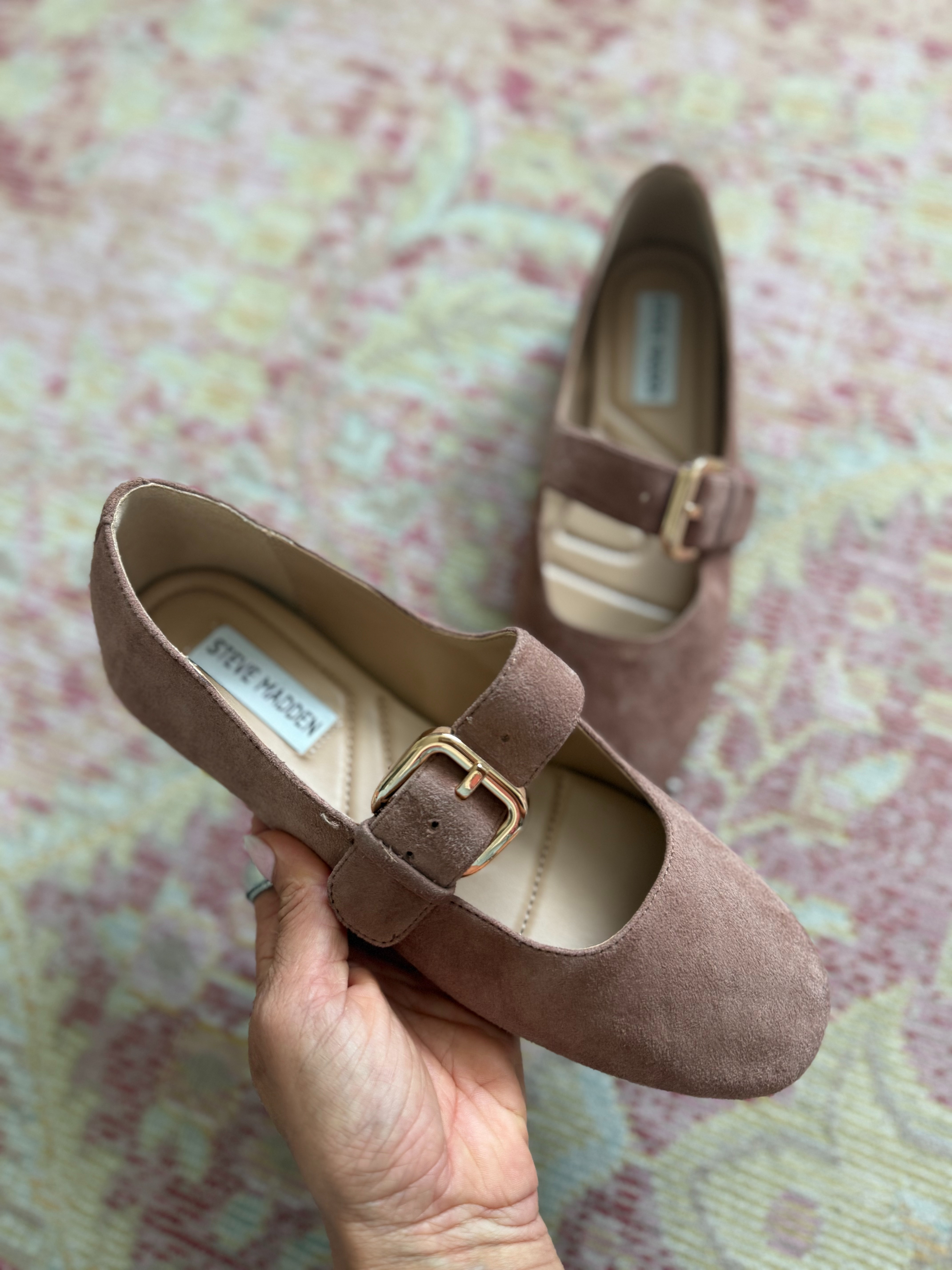 @dsw ‘s birthday SALE-ebration is here! From now until 8/2, you can score $20 off select just dropped styles! No code is needed. Some exclusions apply. #MyDSW #ad  

 