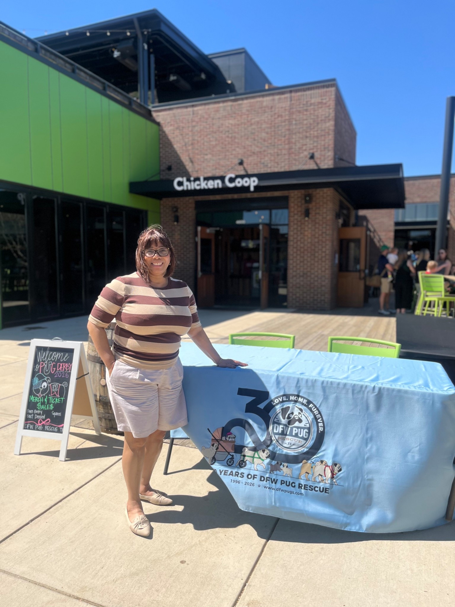 We had the best time hanging out with pugs and their families at the 30th Annual Pug Derby over in Grapevine. I can’t wait to host our singles event next month with CuppaPug and DFW Pug Rescue in Frisco. 🐾



#LTKdayinmylife #LTKOver40 #LTKWorkwear