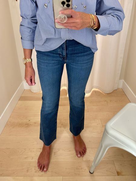 My new favorite jeans for fall! I’m 5’3” and wearing the regular length. True to size but if you’re between sizes I suggest you go with your smaller size. 

Kick flare denim
Striped shirt
Gold bracelets
Gold watch
Dark blue jeans
Fall fashion 
Fall outfits
Work outfit
Loafers
Slides
Fall shoes
Mules

#LTKfindsunder100 #LTKstyletip #LTKover40