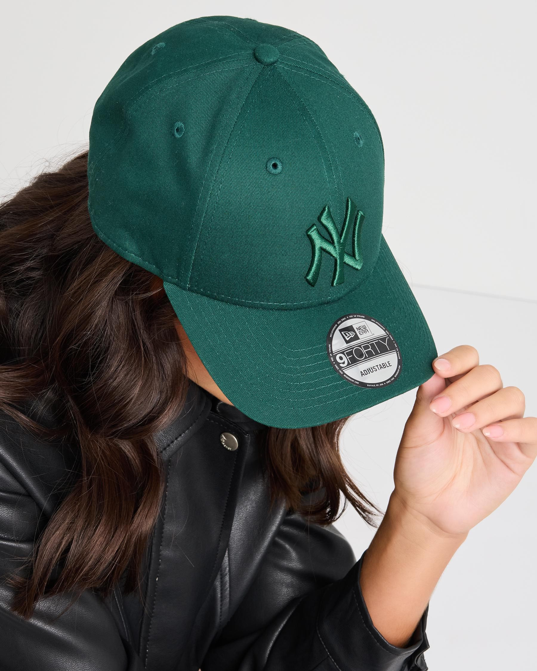 New Era Women's Ny Yankees Cap in Dark Green Tonal | City Beach (US)