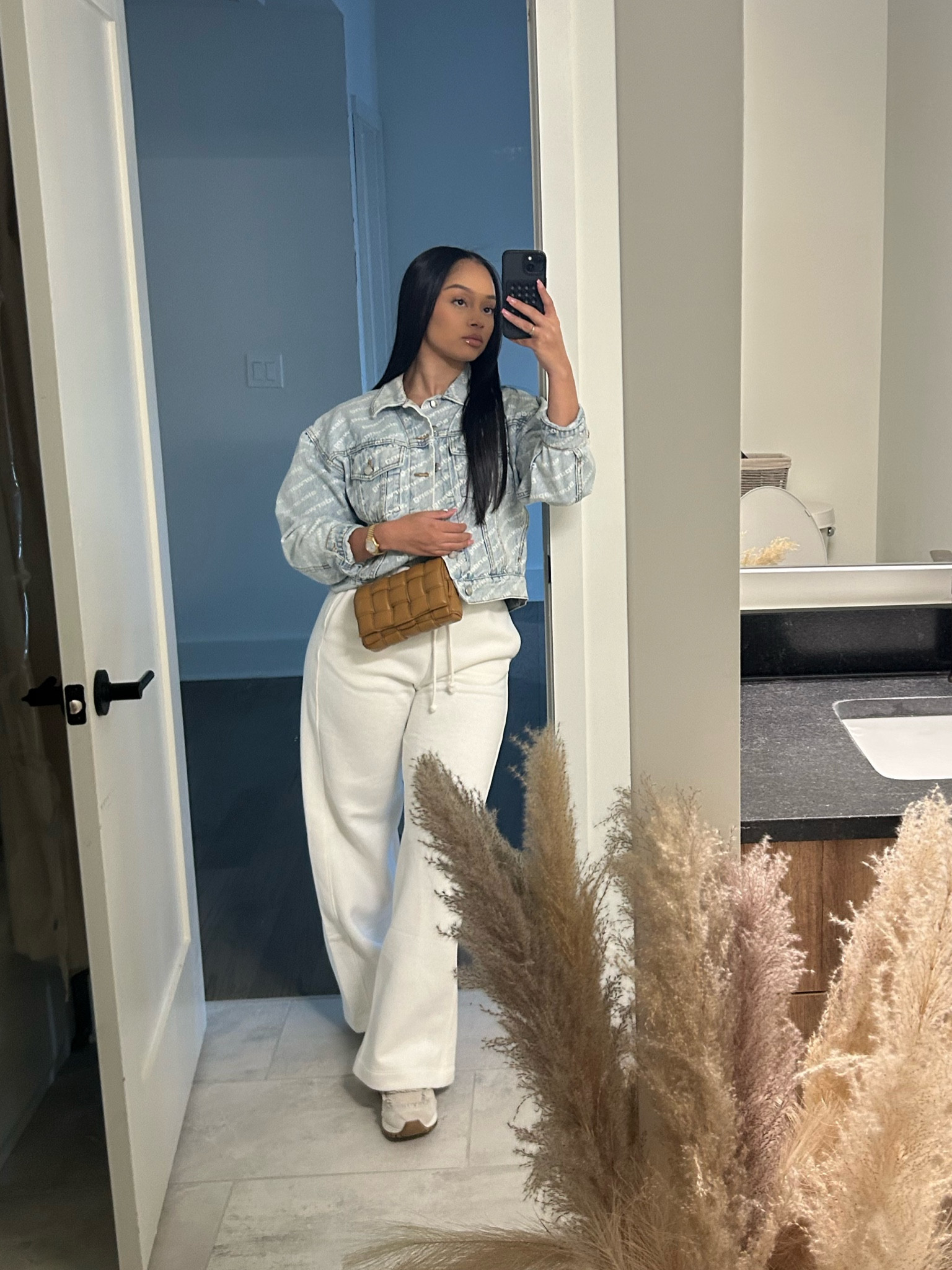 Me🫱🏽‍🫲🏾A cozy outfit 

#LTKSeasonal #LTKStyleTip #LTKItBag