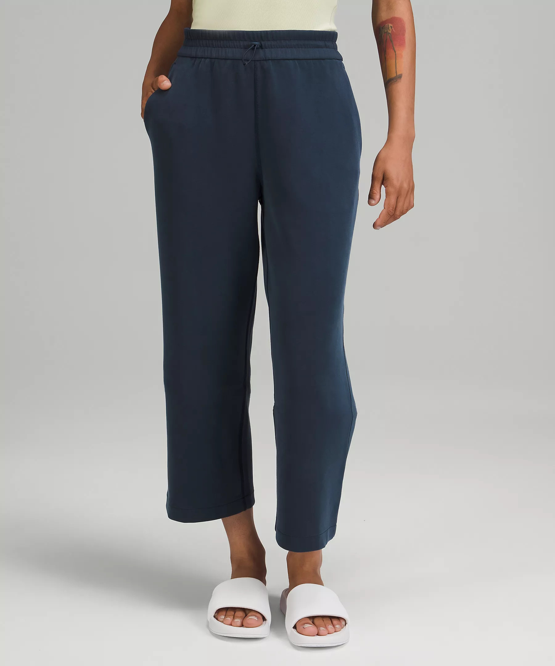 Softstreme High-Rise Straight-Leg Cropped Pant | Women's Capris | lululemon | Lululemon (US)