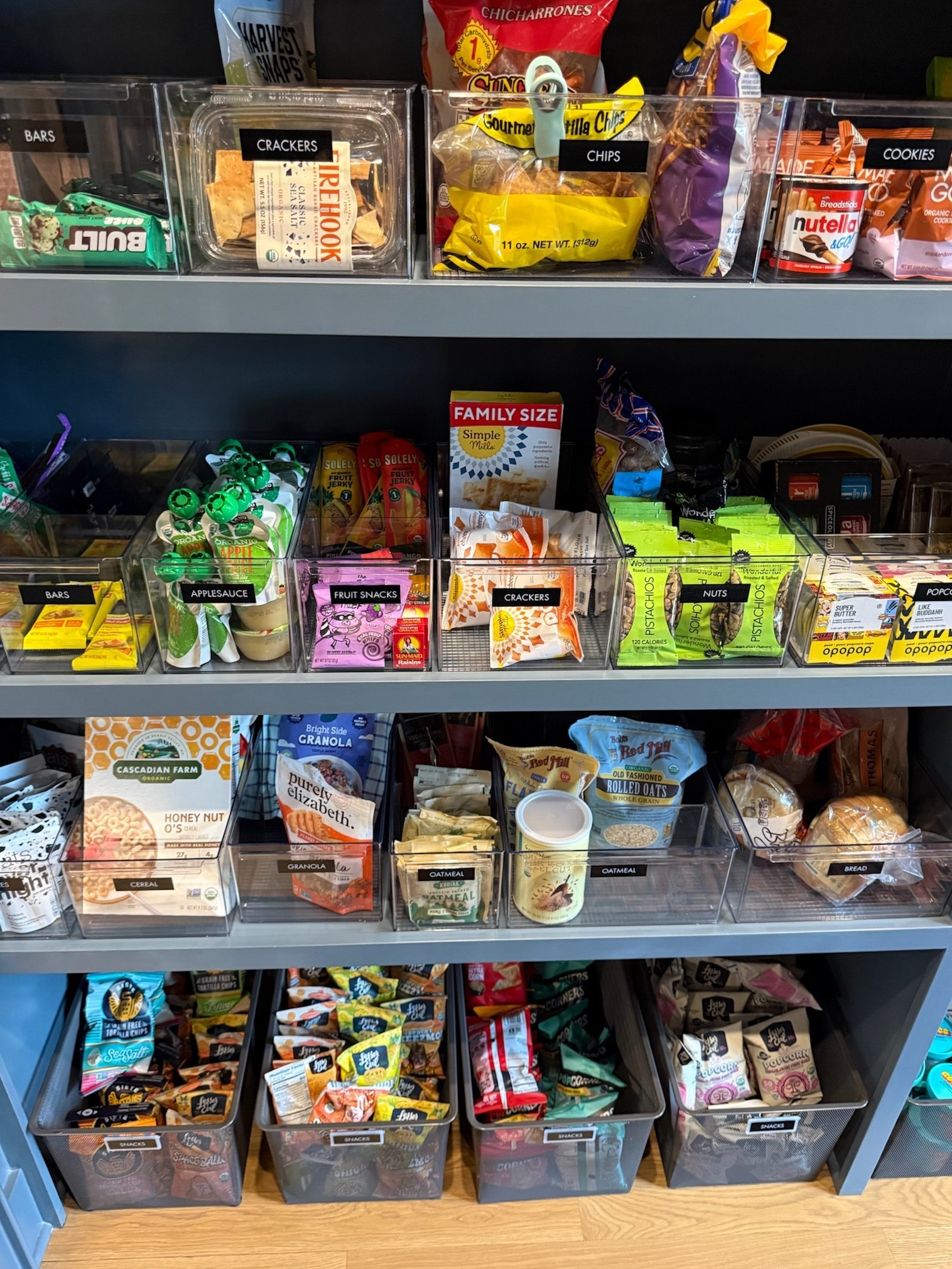 Your summer pantry can look like: everything has a place, snacks are easy to grab, labels make sense, and your kids can actually help themselves.

An organized pantry gives you:
✔️Less stress
✔️More structure 
✔️Smoother days at home

And honestly, that’s what we all want going into summer.☀️

✨Ready for your own reset? DM us and let’s get it on the calendar! 📅 

#LTKHome
