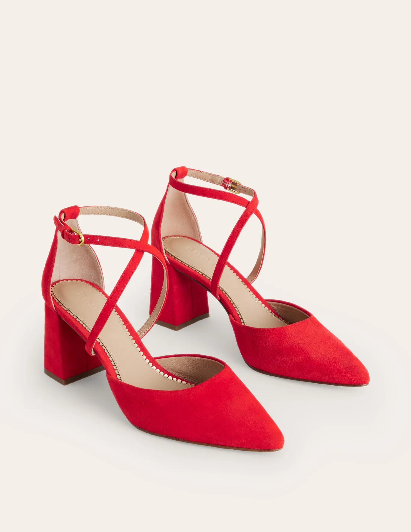 Strap Block Heel Point Courts | Boden (US)