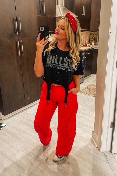 Cutest Sunday holiday look for a football game! 

#LTKHoliday #LTKstyletip #LTKparties