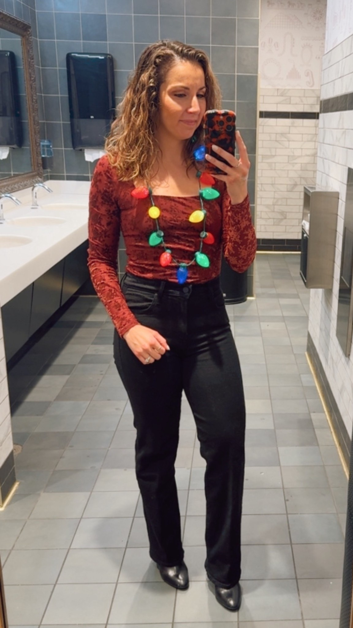 Festive vibes 🎄

#LTKSeasonal #LTKHoliday #LTKmomlife