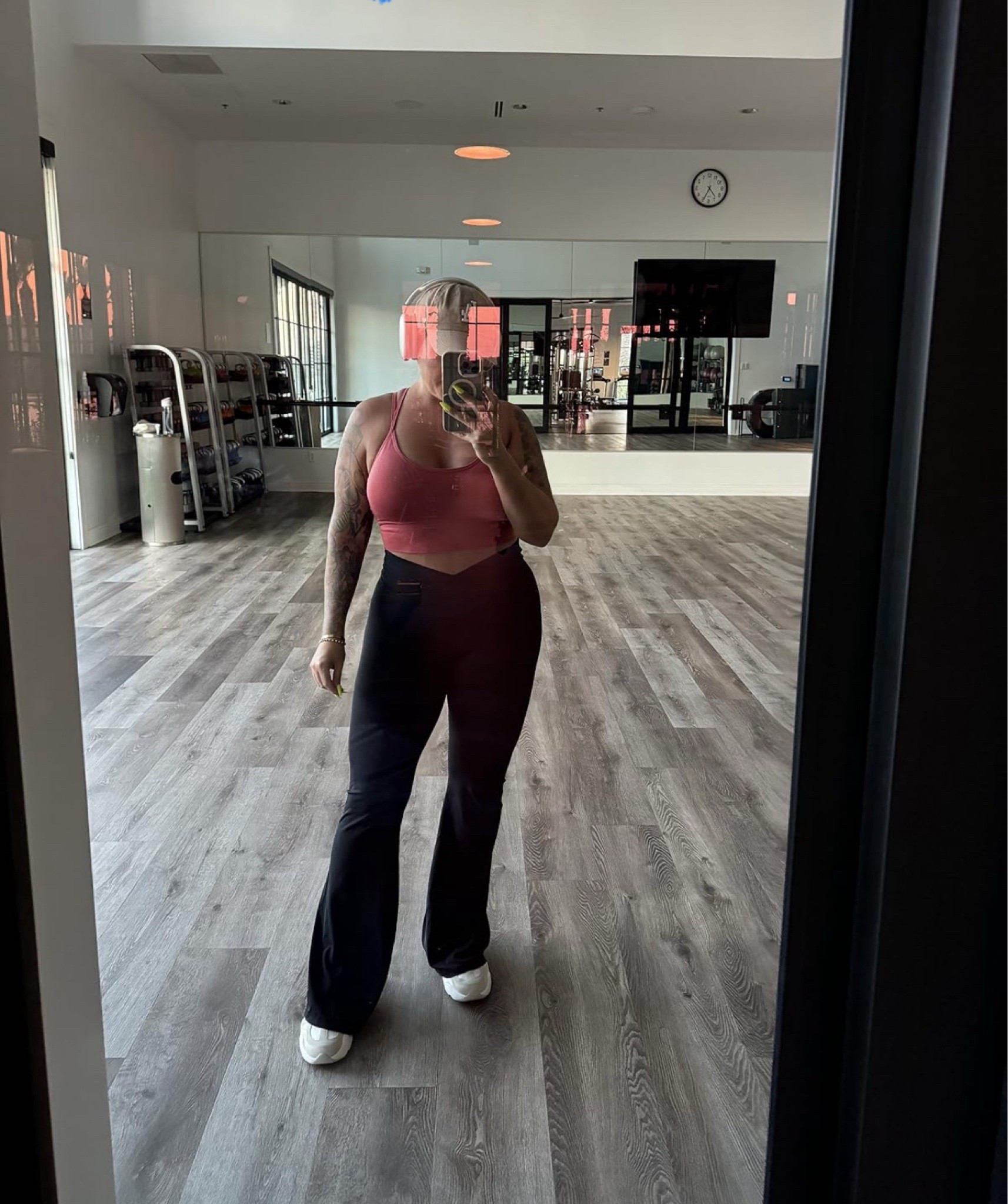 Pants L 32length I’m 5’5 
Bra xxl size up if you have large chest. 
On sale now for Amazon spring sale 

Follow my shop @shaynaslife on the @shop.LTK app to shop this post and get my exclusive app-only content!

#liketkit 
@shop.ltk
https://liketk.it/59r93

#LTKFindsUnder50 #LTKMidsize #LTKSaleAlert