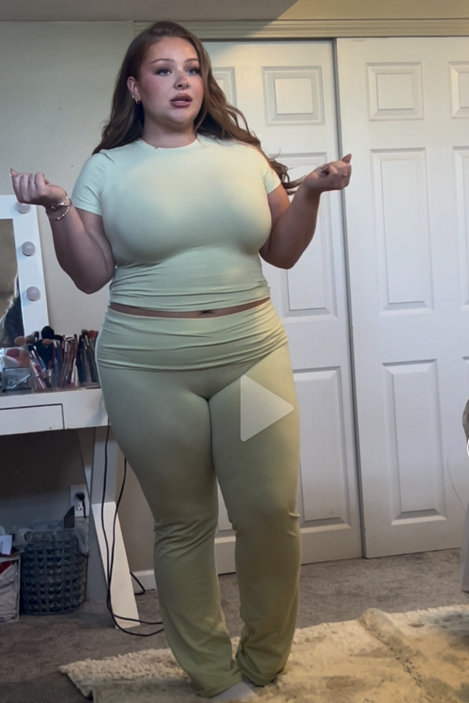 Top is large bottomed XL 