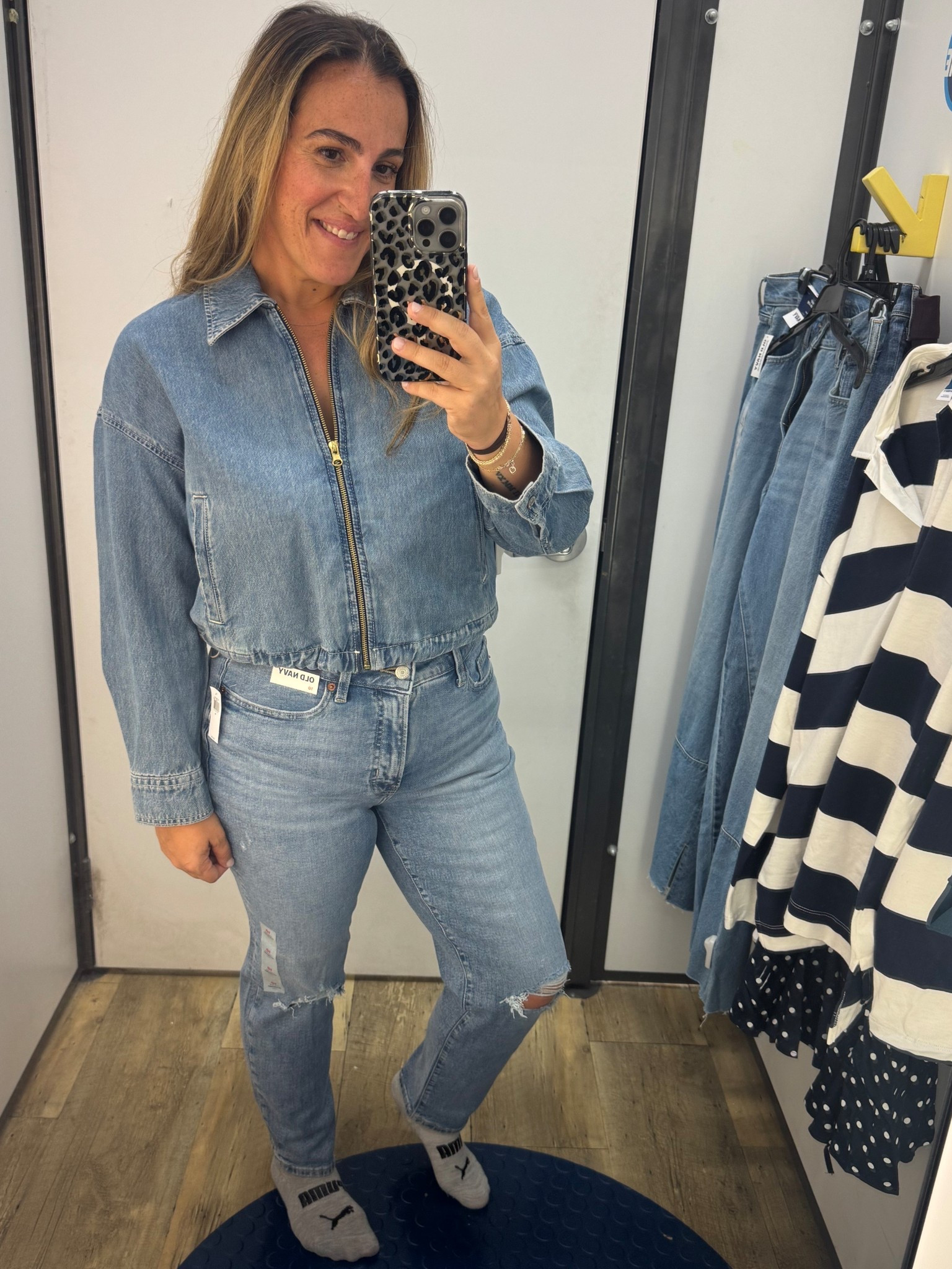 Such a cute jacket for fall! It definitely runs big because I’m in an XS by mistake. I’d get a small in it. 
Jeans have stretch to them but also some structure. If you’re in between go down if not true is good. I’m in a 10 but would get an 8 since they have stretch. I don’t do the curvy but they do come in it!

#LTKOver40 #LTKFindsUnder50 #LTKMidsize