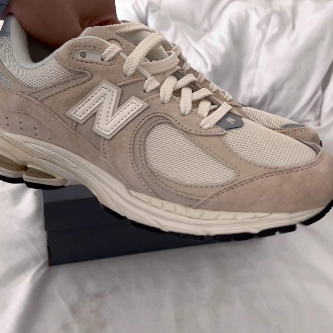 best neutral new balance sneakers 

#LTKGiftGuide #LTKshoecrush